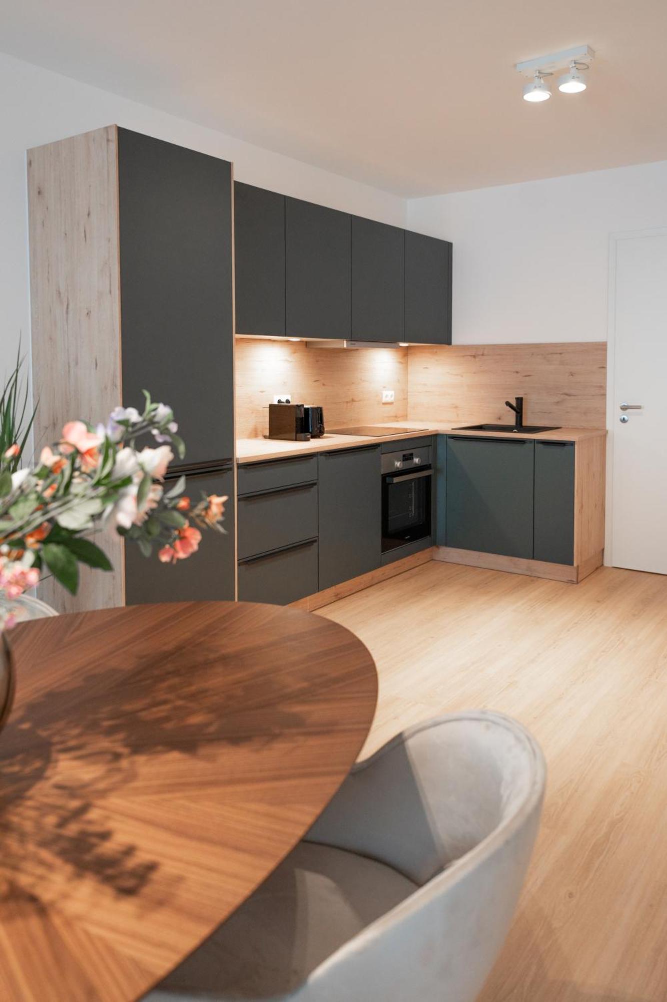 Schoentalhaus City Apartments อาชาฟเฟนบวร์ก ภายนอก รูปภาพ